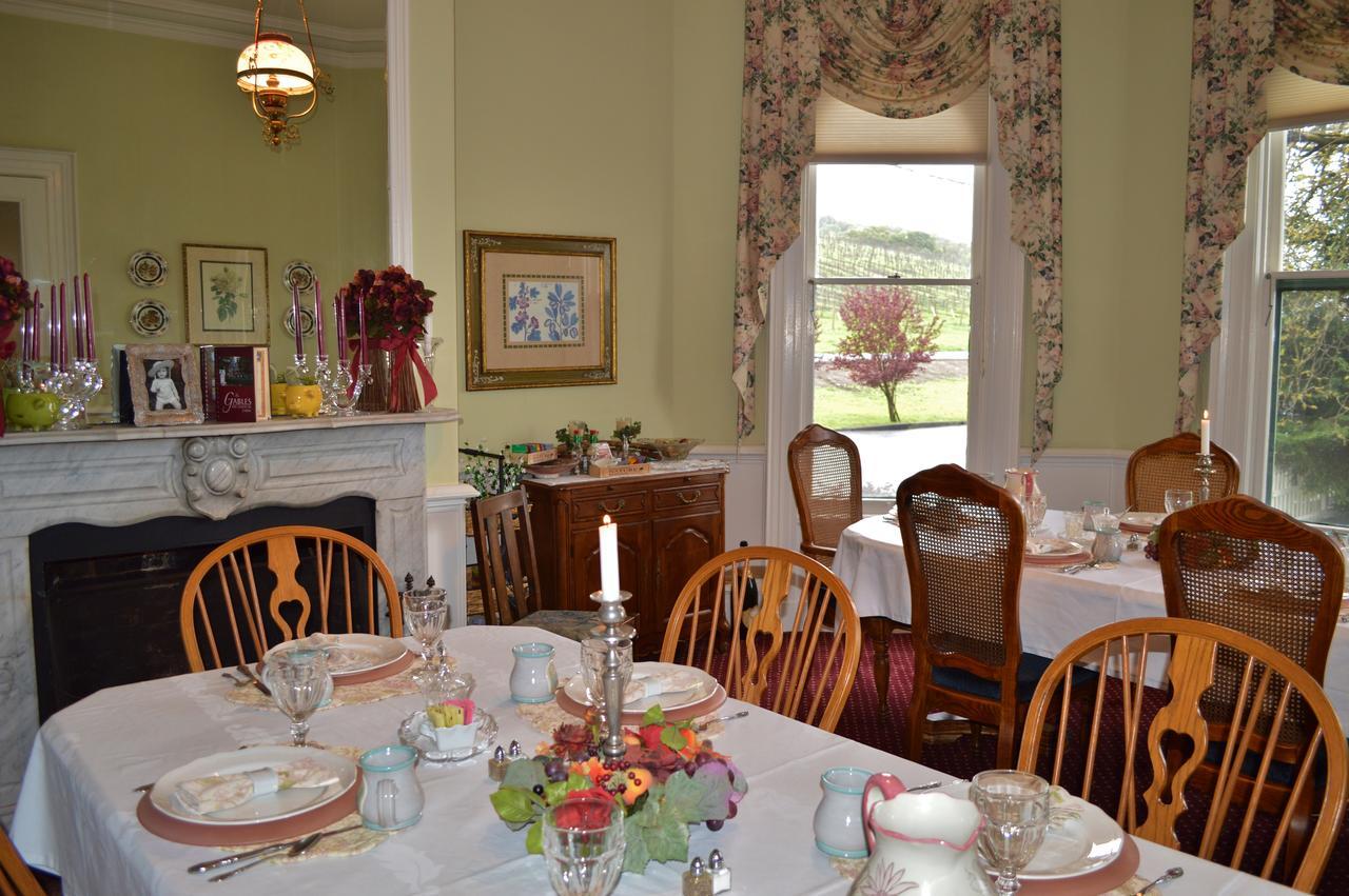 The Gables Wine Country Inn Санта Роза Екстериор снимка