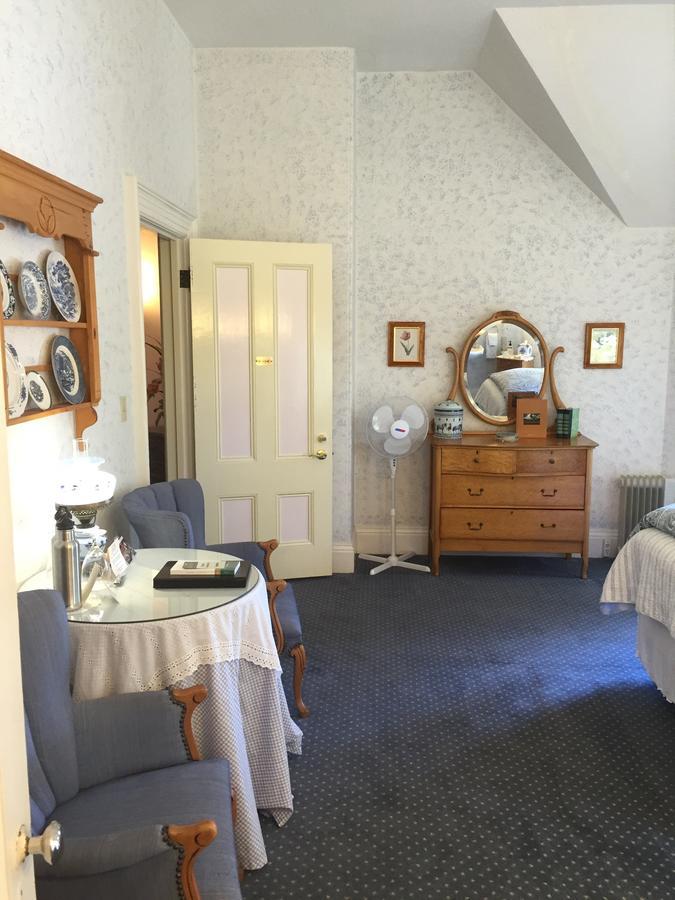 The Gables Wine Country Inn Санта Роза Стая снимка